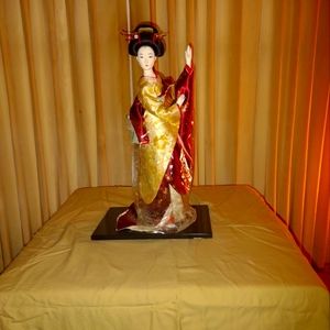 Limited Edition Japanese Geisha Doll